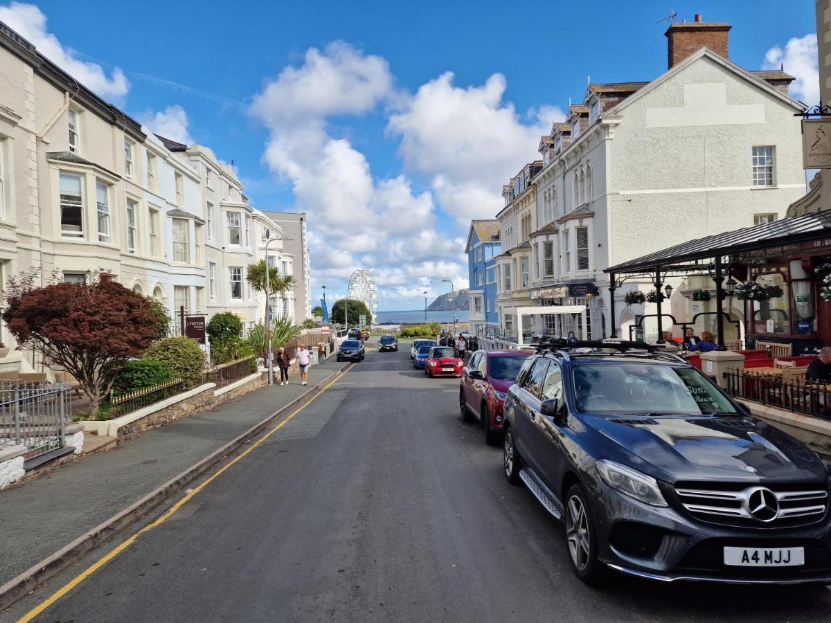 Breeze B&B Llandudno Extérieur photo